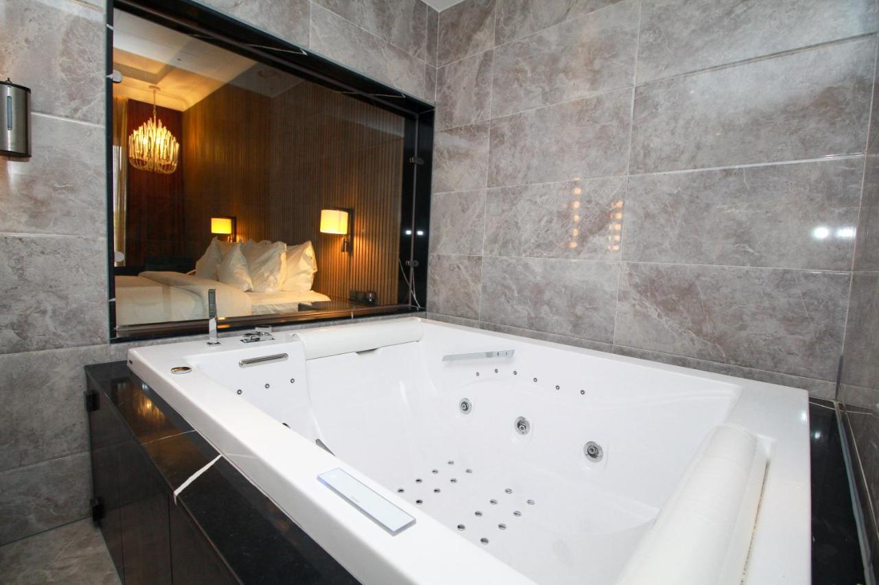 D'Avenue Boutique Hotel Accra Haatso Экстерьер фото